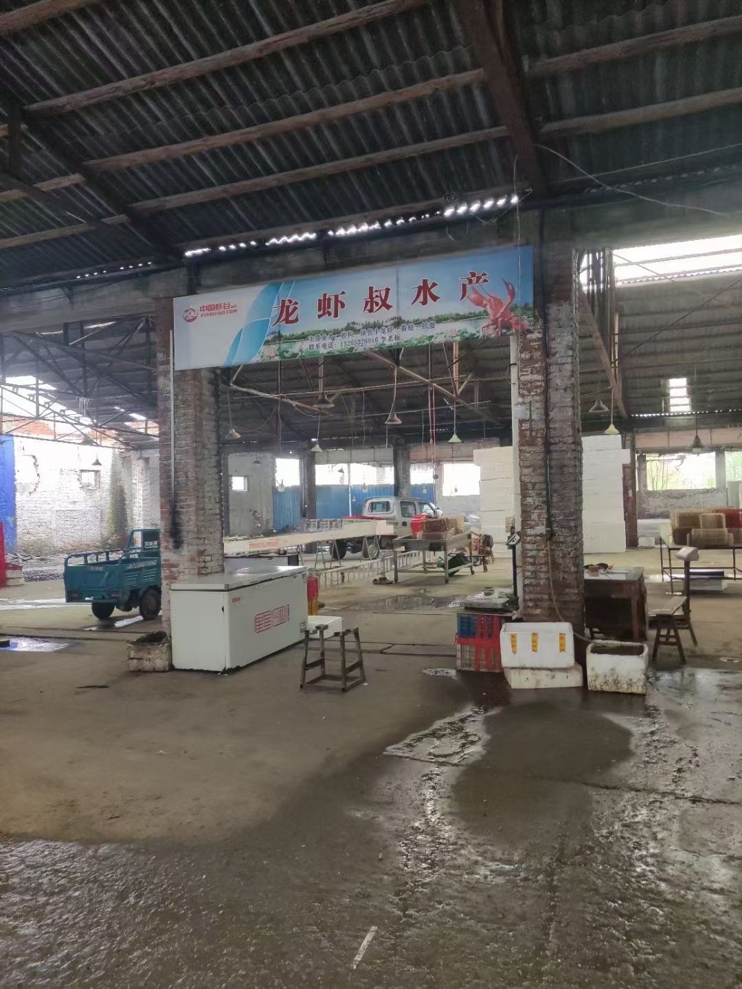 湖北潜江小龙虾档口